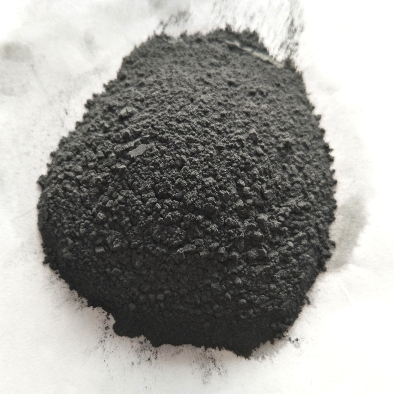 2021年電氣石粉的開發(fā)應用前景廣闊。